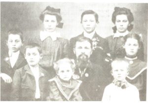 Top: Katie, Carl, Mary Bottom: George, Leo, Minnie, Vincent, Vincent, Anna
